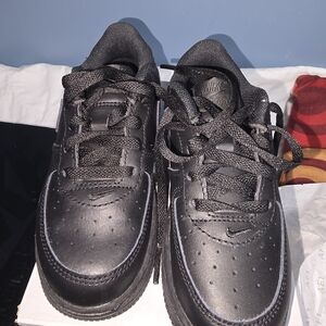 Nike Kids Black Leather Sneakers